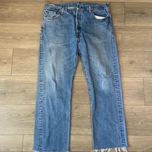 cropped 501 levi’s